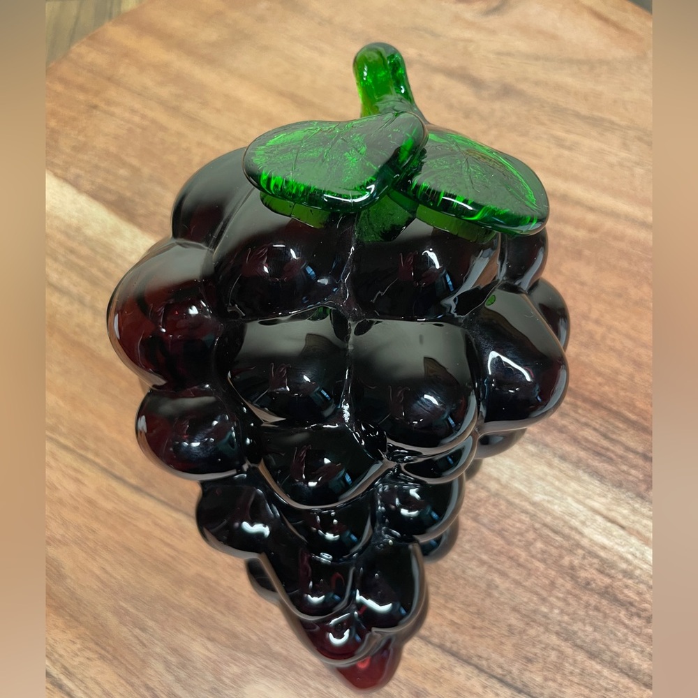 Mid Century Modern MCM Purple Art Glass Grape Cluster